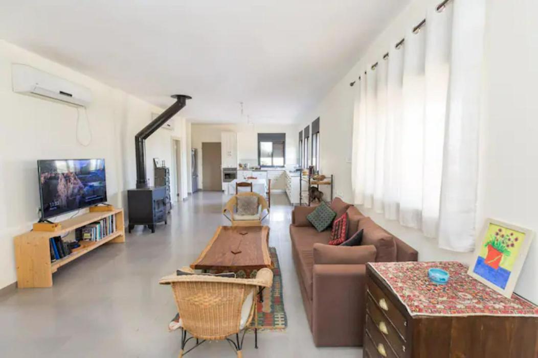המקום של גיא Vila Sede Eli'ezer Exterior foto
