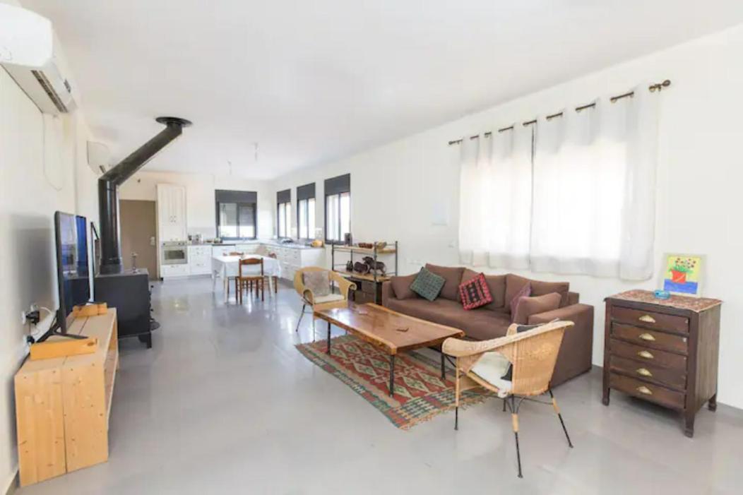המקום של גיא Vila Sede Eli'ezer Exterior foto